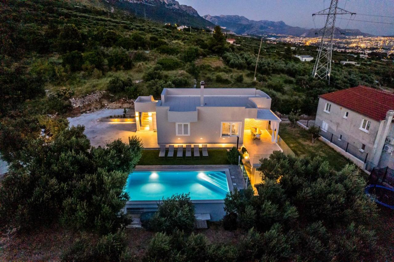 Dalmatina Hill House - Private Pool, Sea And Hill View, Rooftop Terrace, Free Parking *
