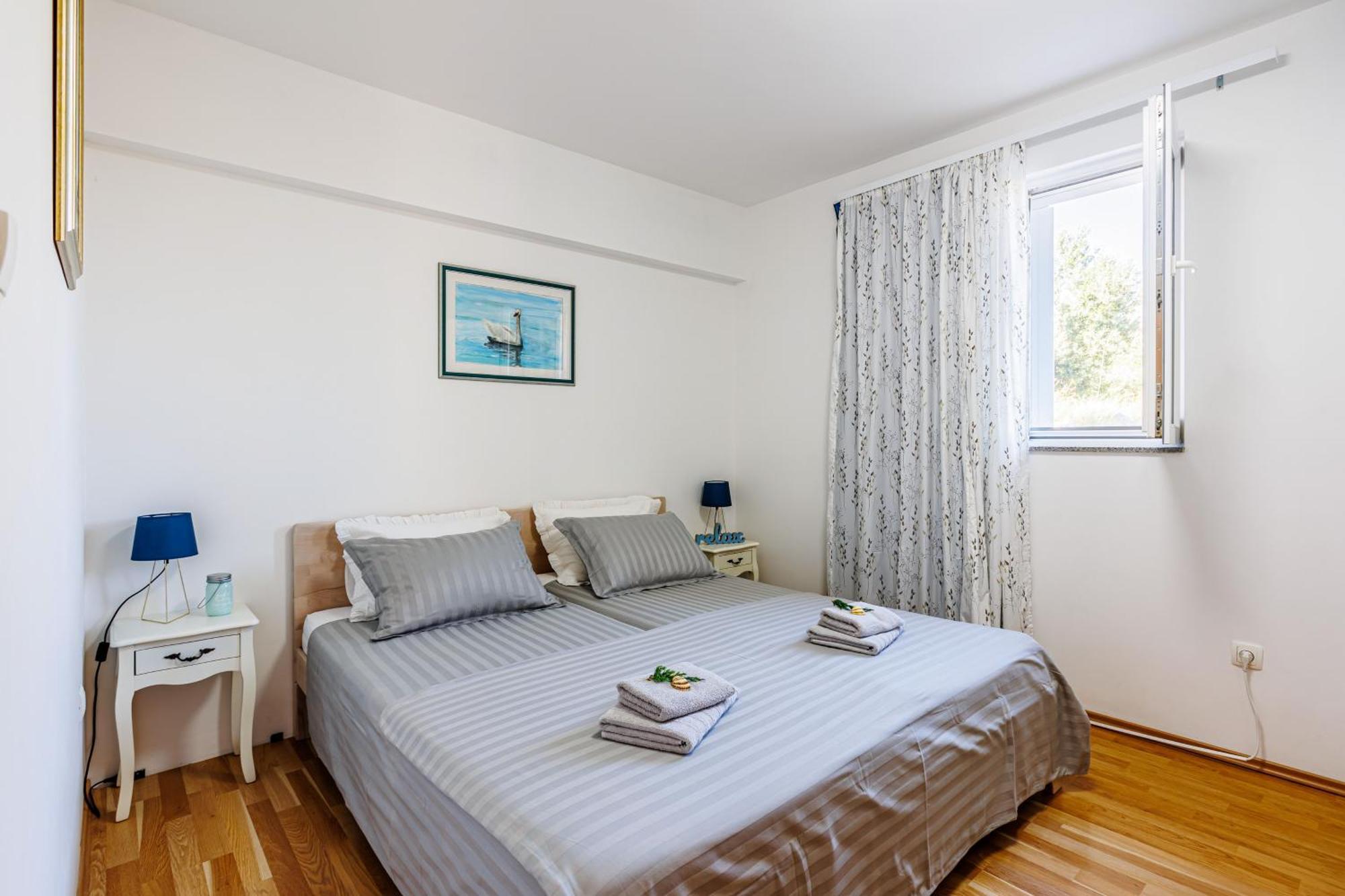Villa Dalmatina Hill House - Private Pool, Sea And Hill View, Rooftop Terrace, Free Parking *