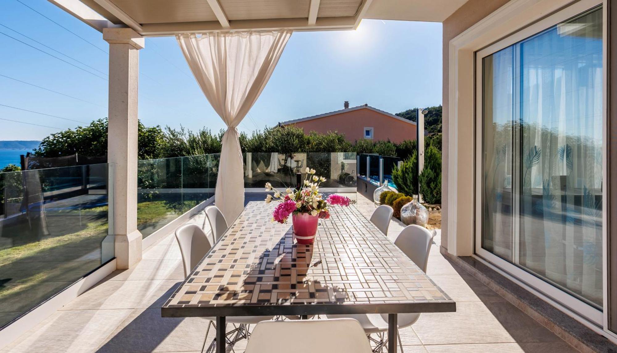 Dalmatina Hill House - Private Pool, Sea And Hill View, Rooftop Terrace, Free Parking * Kastela