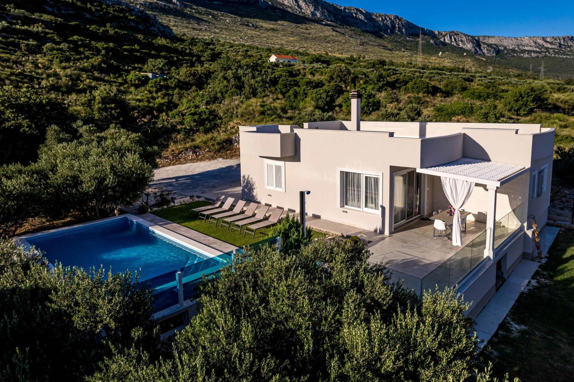 Dalmatina Hill House - Private Pool, Sea And Hill View, Rooftop Terrace, Free Parking Villa