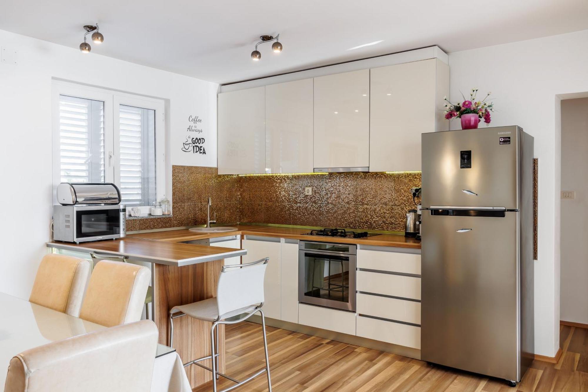 Villa Dalmatina Hill House - Private Pool, Sea And Hill View, Rooftop Terrace, Free Parking